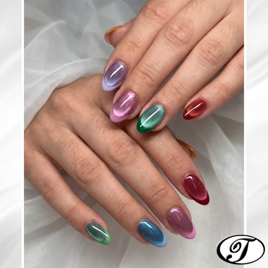 Nail colours